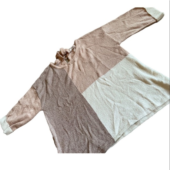 BY the river color block pull over sweater - Picture 8 of 15